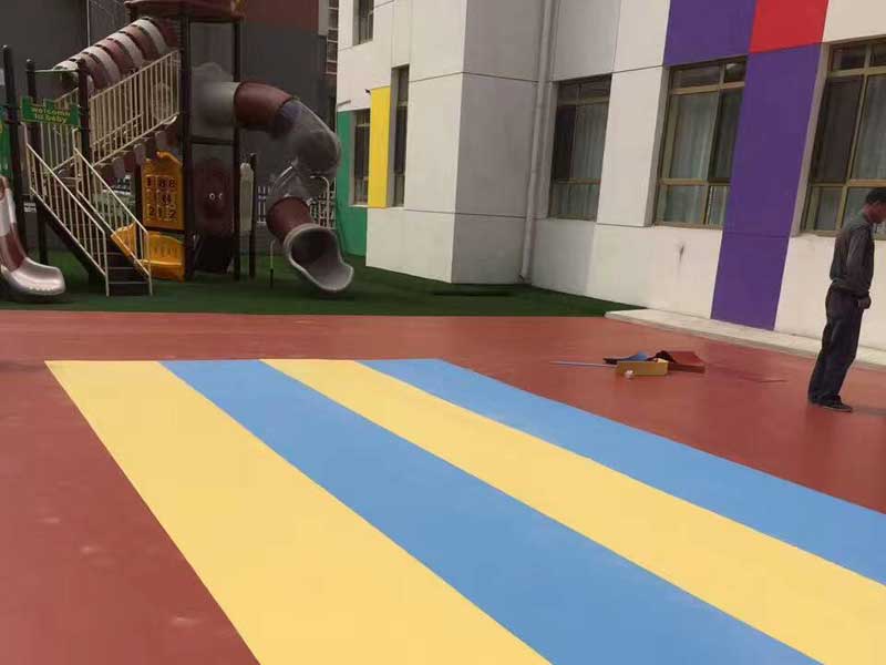 細分幼兒園塑膠地面市場，找尋更多機會